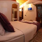 Hotel Alacati Antik Çeşme