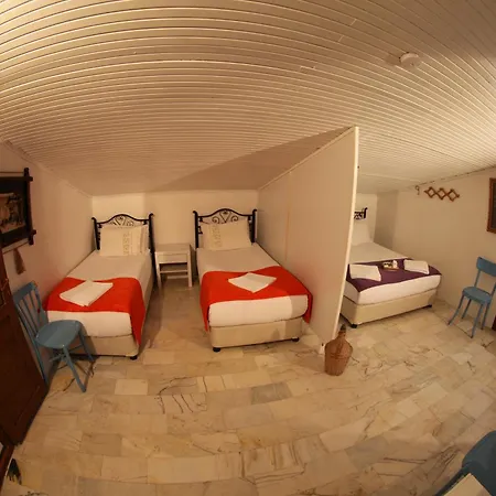 Ξενοδοχείο Alacati Antik *