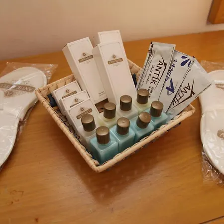 Alacati Antik Otel Çeşme