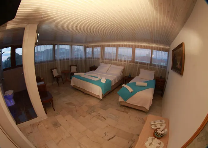 Alacati Antik Çeşme